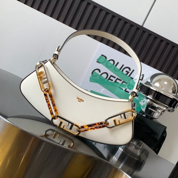 スーパーコピーブランドバッグ正面デザイン